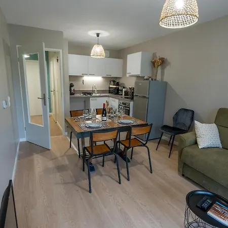 3 04 Avec Jardin Et Parking Prive *